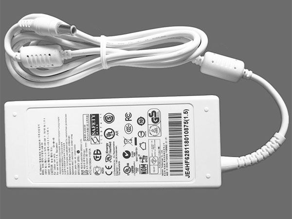 LG MT310 Helix : Alimentation 5V compatible (chargeur adaptateur secteur)